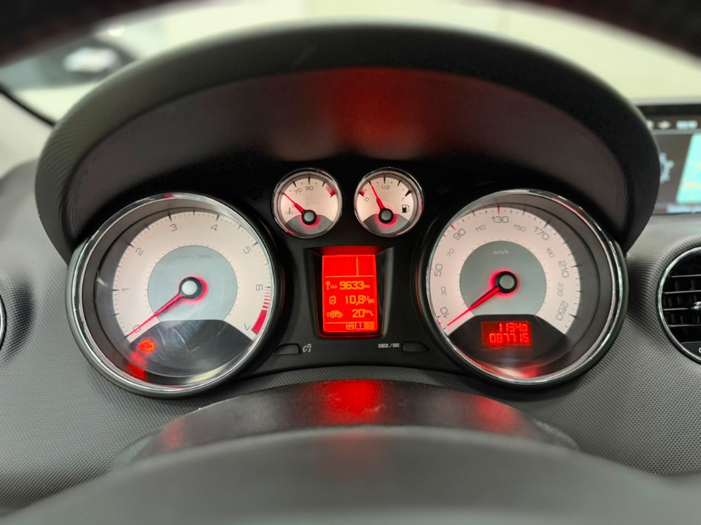 Peugeot 308 5P 1,6 Gti — foto 14
